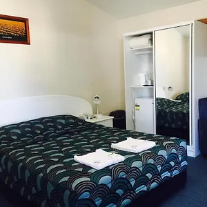 Overlander Australia